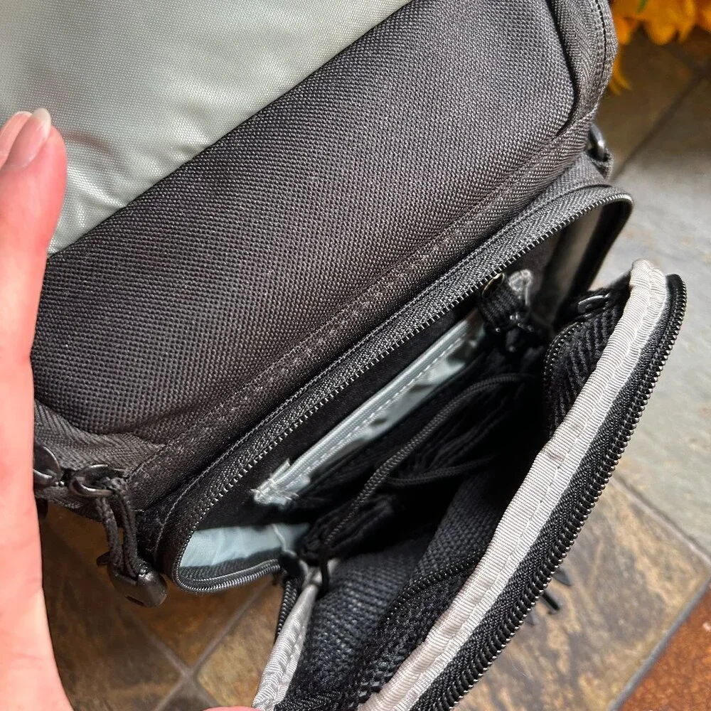 M-ROCK Yellowstone Top-Loading Holster Camera Case